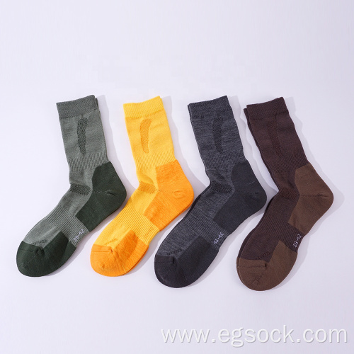 Winter merino wool outdoor athletic cushion socks